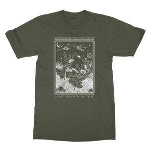 Grunge Fairycore Mall Goth Kleidung Fee Shirt Übergröße Goth Witchy Sachen Hexe Goblincore Kleidung Dunkel Cottagecore Fairy Core T-Shirt Army Green
