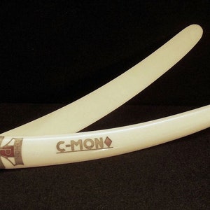 Original NOS unused C-MON Carl Monkhouse PJM scales for 5/8 - 6/8 straight razors