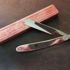 Vintage 5/8 Straight Razor SFK POLAND 1950-1970s Stainless Steel