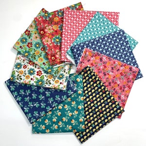 Betsy’s Sewing Kit Fat Quarter Set - Poppie Cotton