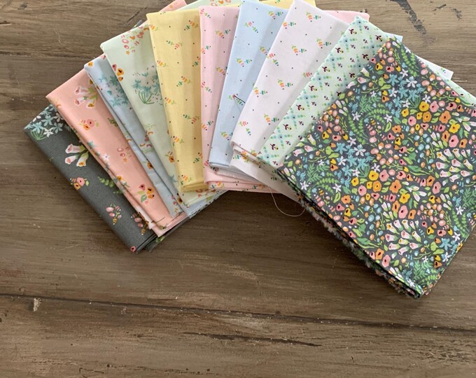 Lori Holt Cozy Christmas Fat Quarter Bundle - Riley Blake Designs - Etsy
