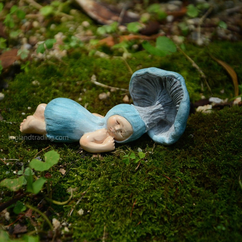 Miniature Figurine FAIRY GARDEN ~ Sleeping Shroomie Mushroom Fairy Babies ~ NEW