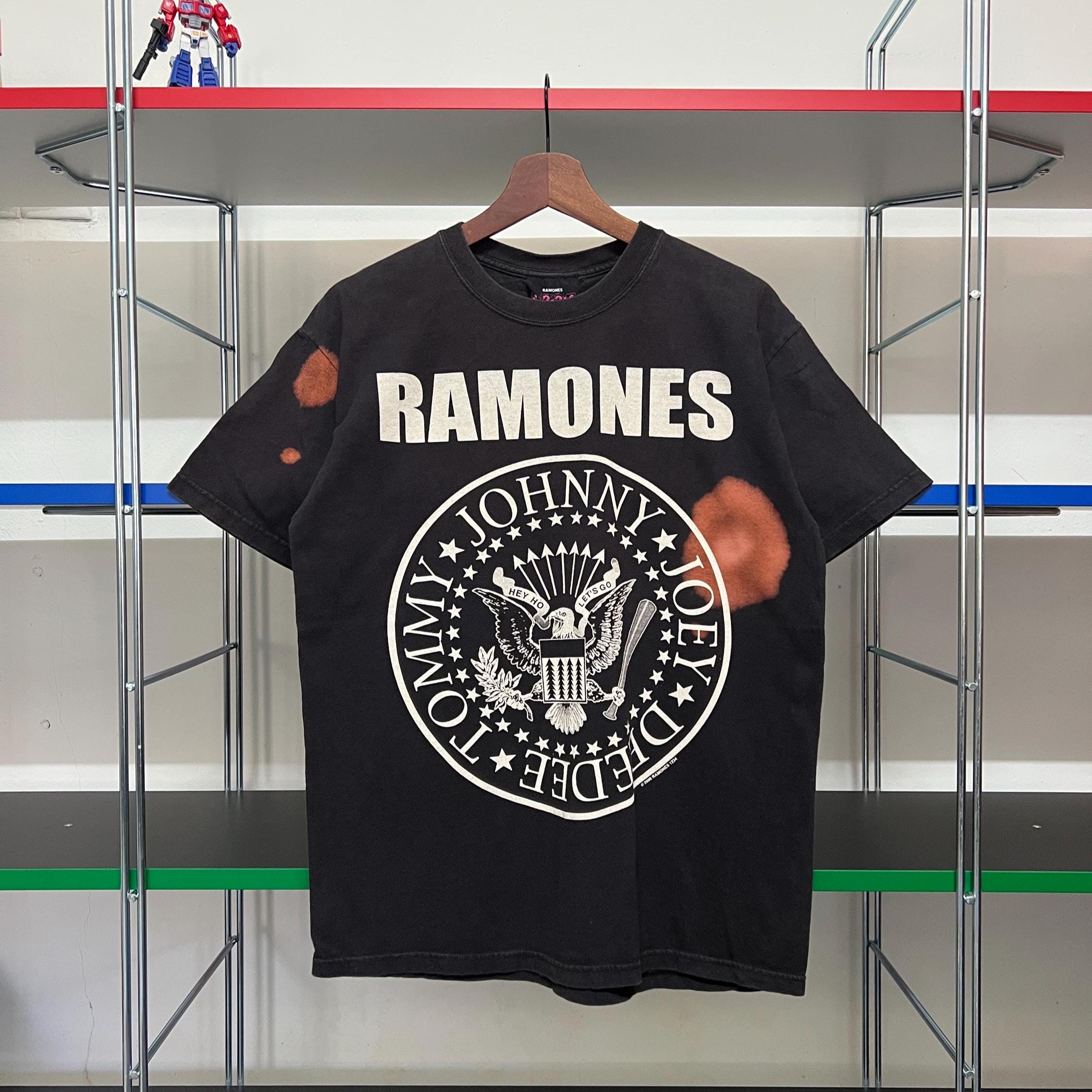 Distressed Ramones Tshirt - Etsy