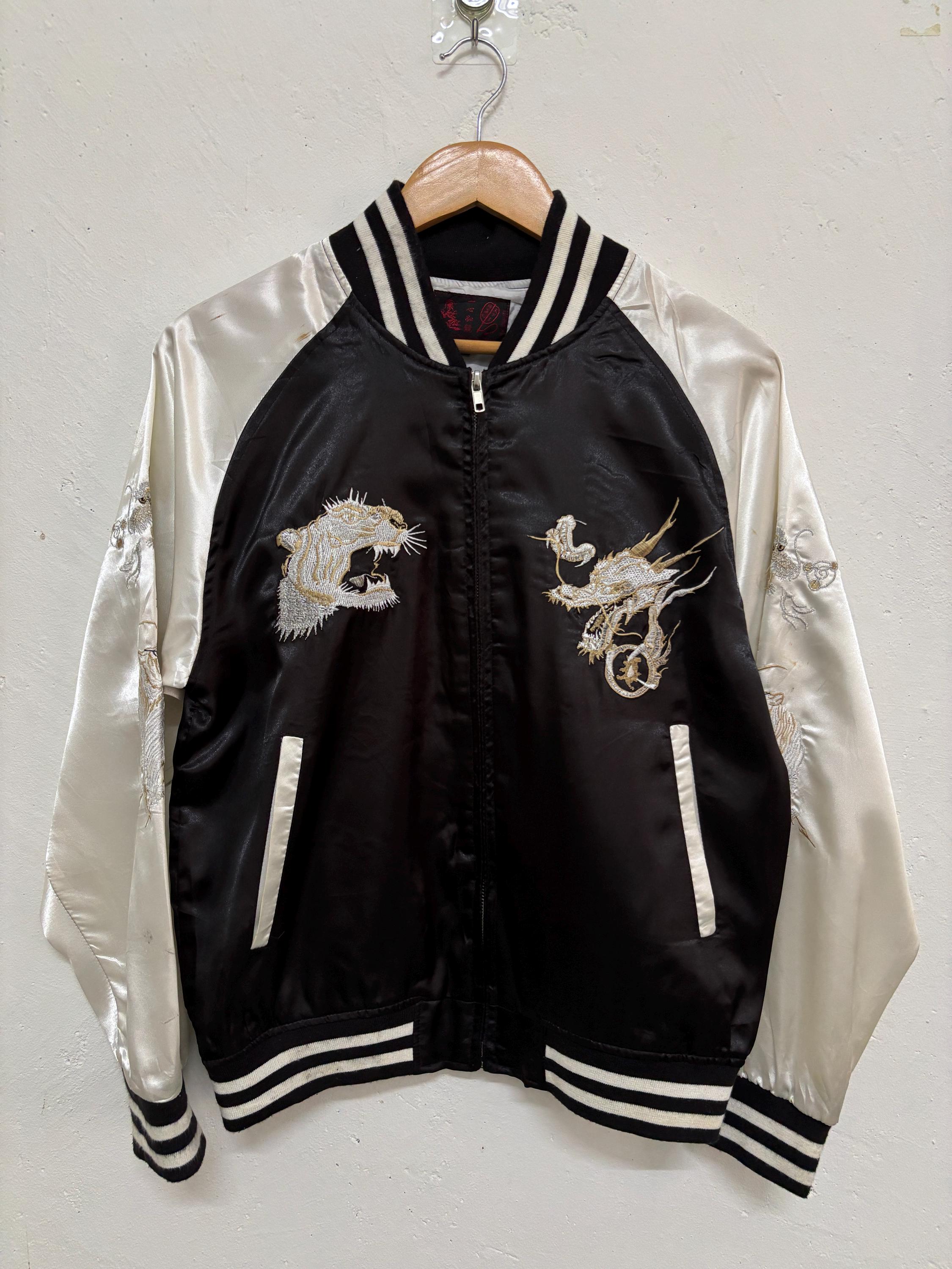 90s〜00s 別珍 dragon souvenir jacket Vintage 90's Japanese Sukajan Dragon and Tiger Motif