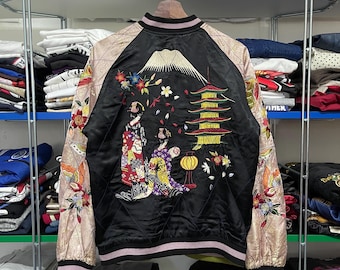Chaqueta de recuerdo Sukajan de jacquard con escritura japonesa vintage, talla M, reversible, geisha, bordado, bomber de rayón.