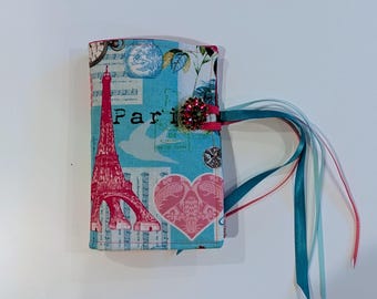 Paris Needlebook – Pink Eiffel Tower Felt Needle Keeper