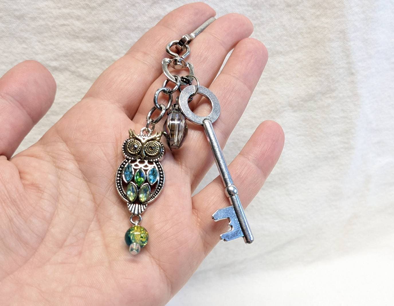 Owl keychain with charms and beads - owl keychain - backpack charms - key keychain