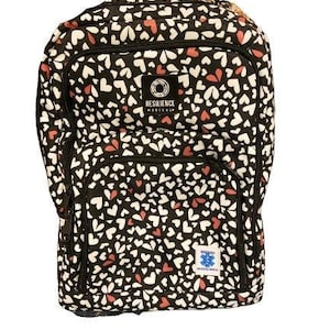 Mochila High Roller “Kind Heart” para nutrición parenteral, alimentación por sonda e infusiones con correas plegables, ruedas extra grandes y secciones de organización
