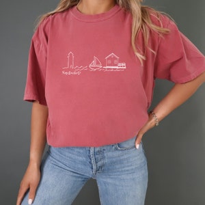 Nantucket, Massachusetts Sommer Skyline Comfort Farben T-Shirt