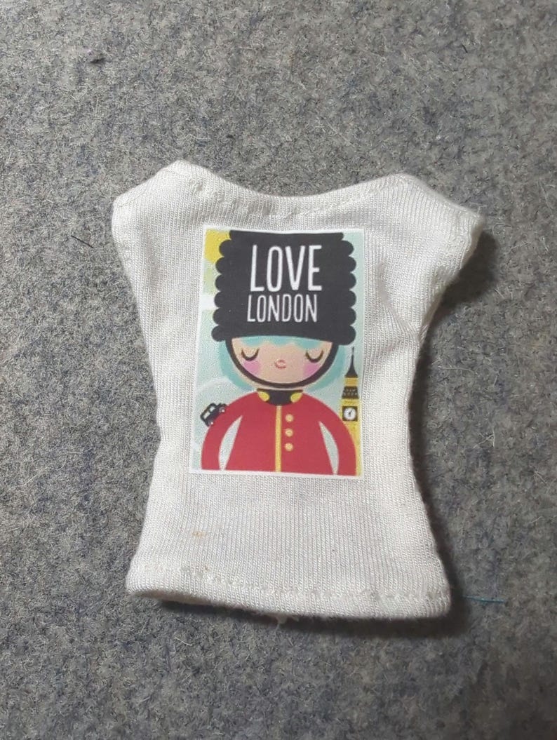 Retro Travel Vintage Pulp Posters Graphic Pastel Slouchy T-shirts for 1/6 Scale Fashion Dolls love London