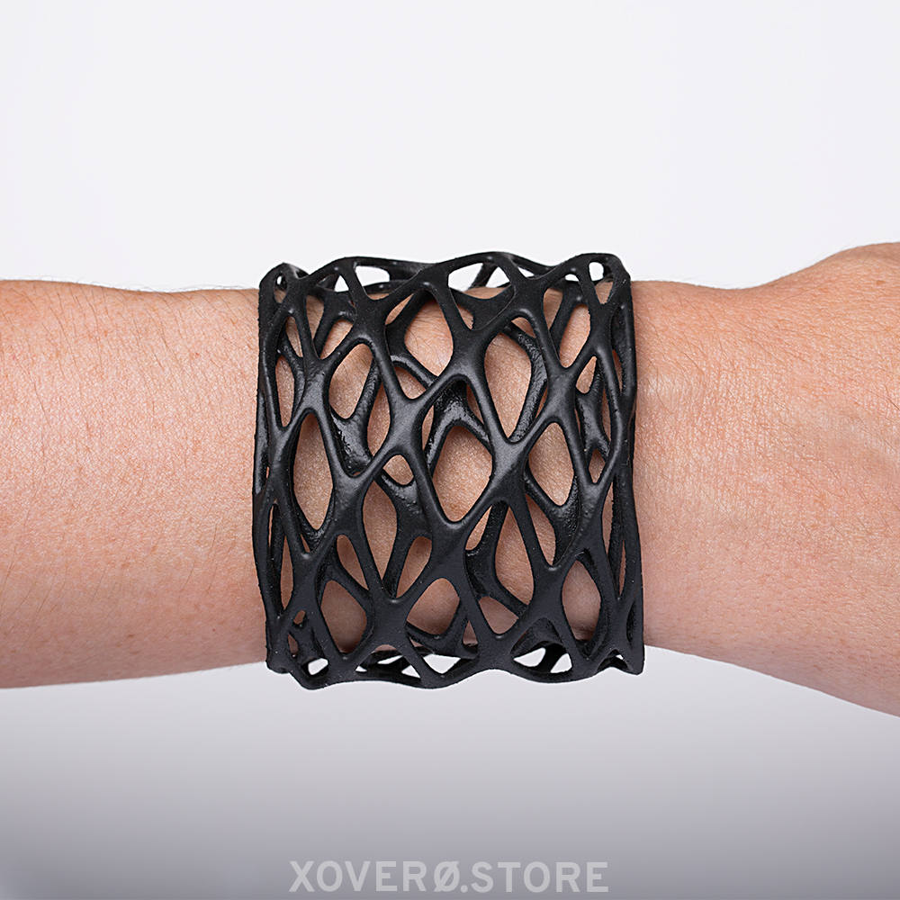 LACE teams up with 3DEO to create 3D printed chain-link bracelet