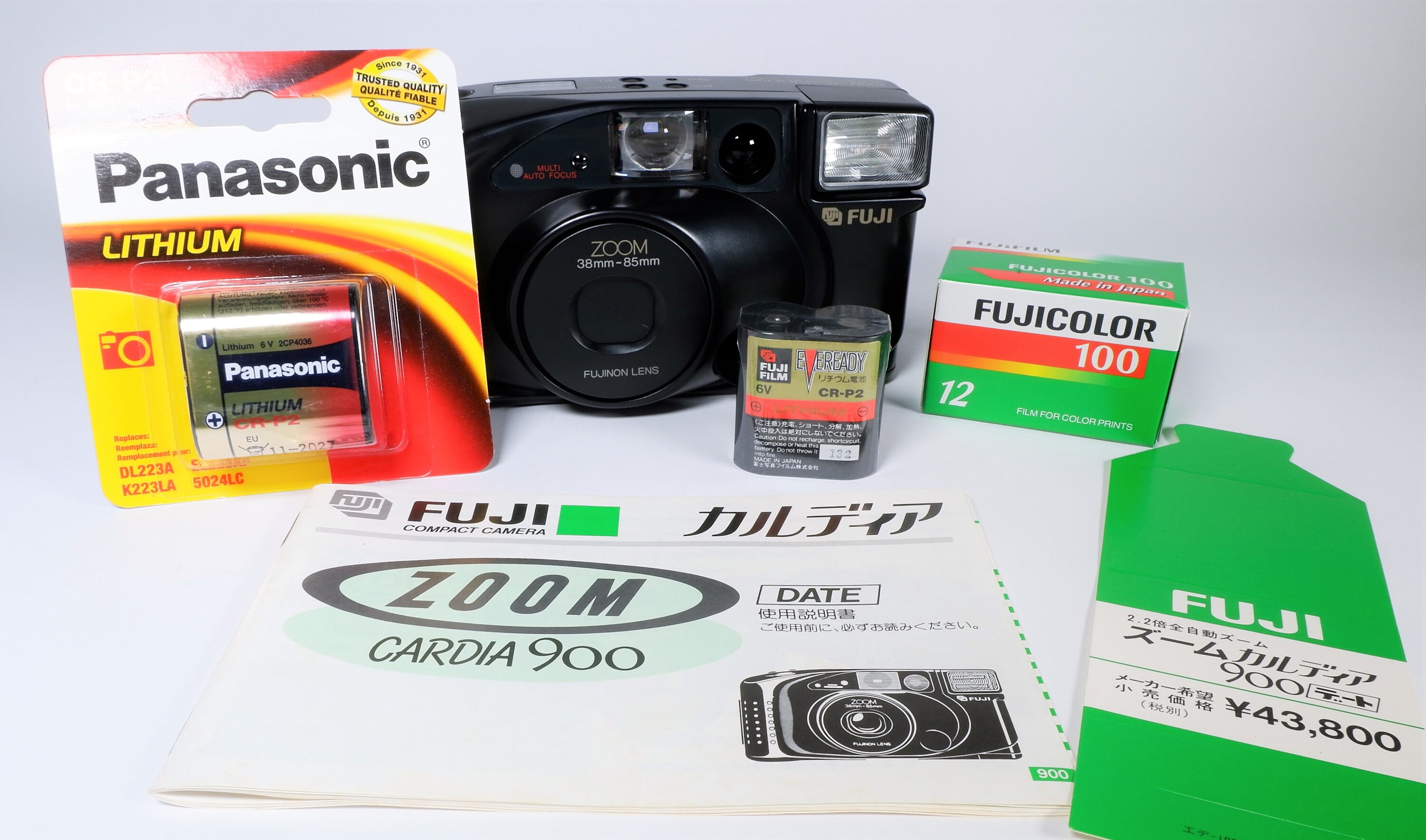bloeden Vergadering Fysica Fujifilm Zoom Cardia 900 Date 35mm Compact Camera Outfit - Mint in the Box  - Fujinon Lens - Fujicolor Film, Batteries, Case, Books Included