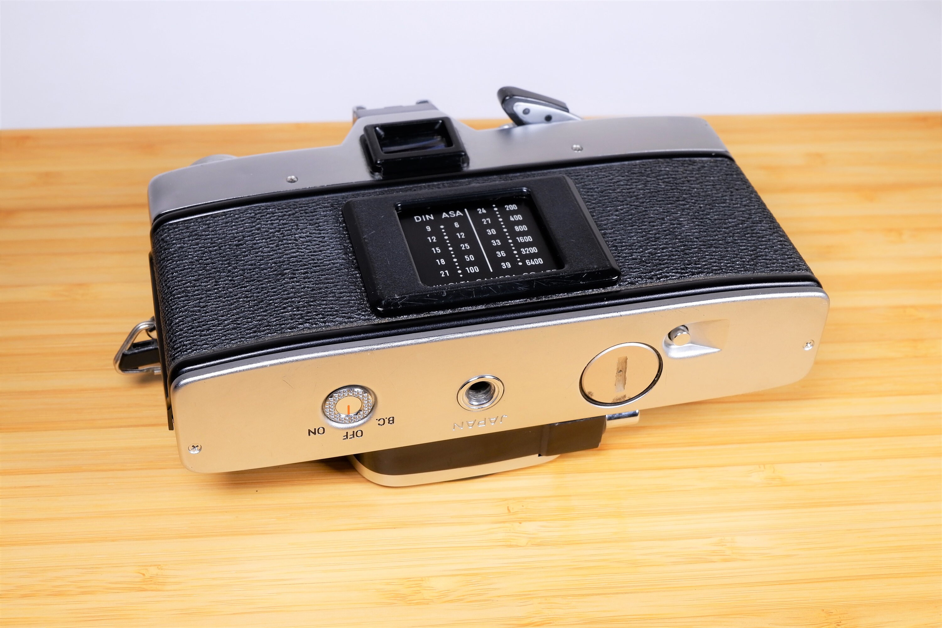 Minolta SRT 201 35mm SLR Film Camera 100 Tested & Fully Working