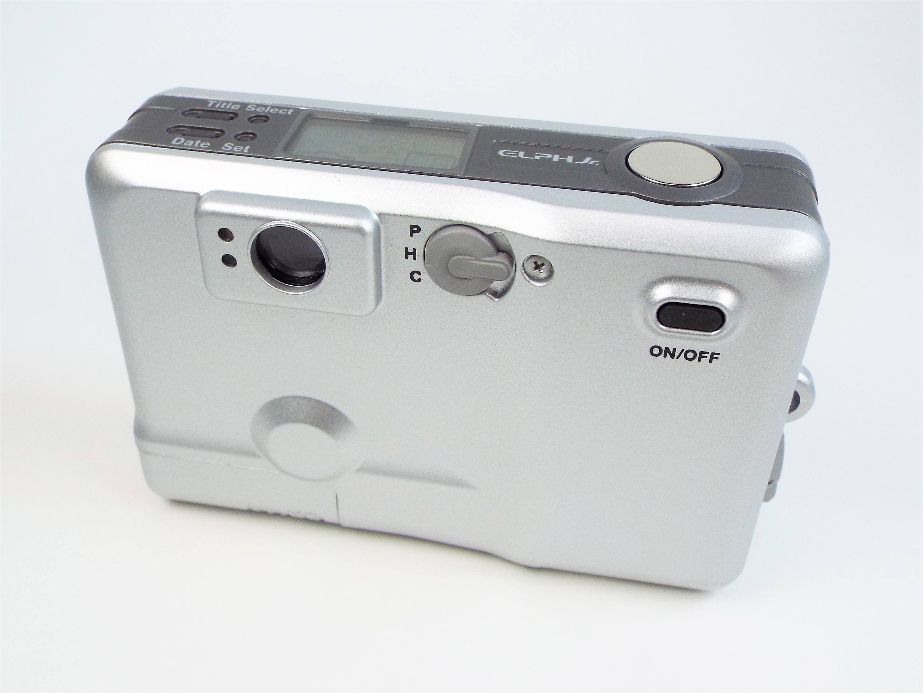 Canon ELPH Jr. APS Film Camera Outfit Mint New in Box Canon 26mm f