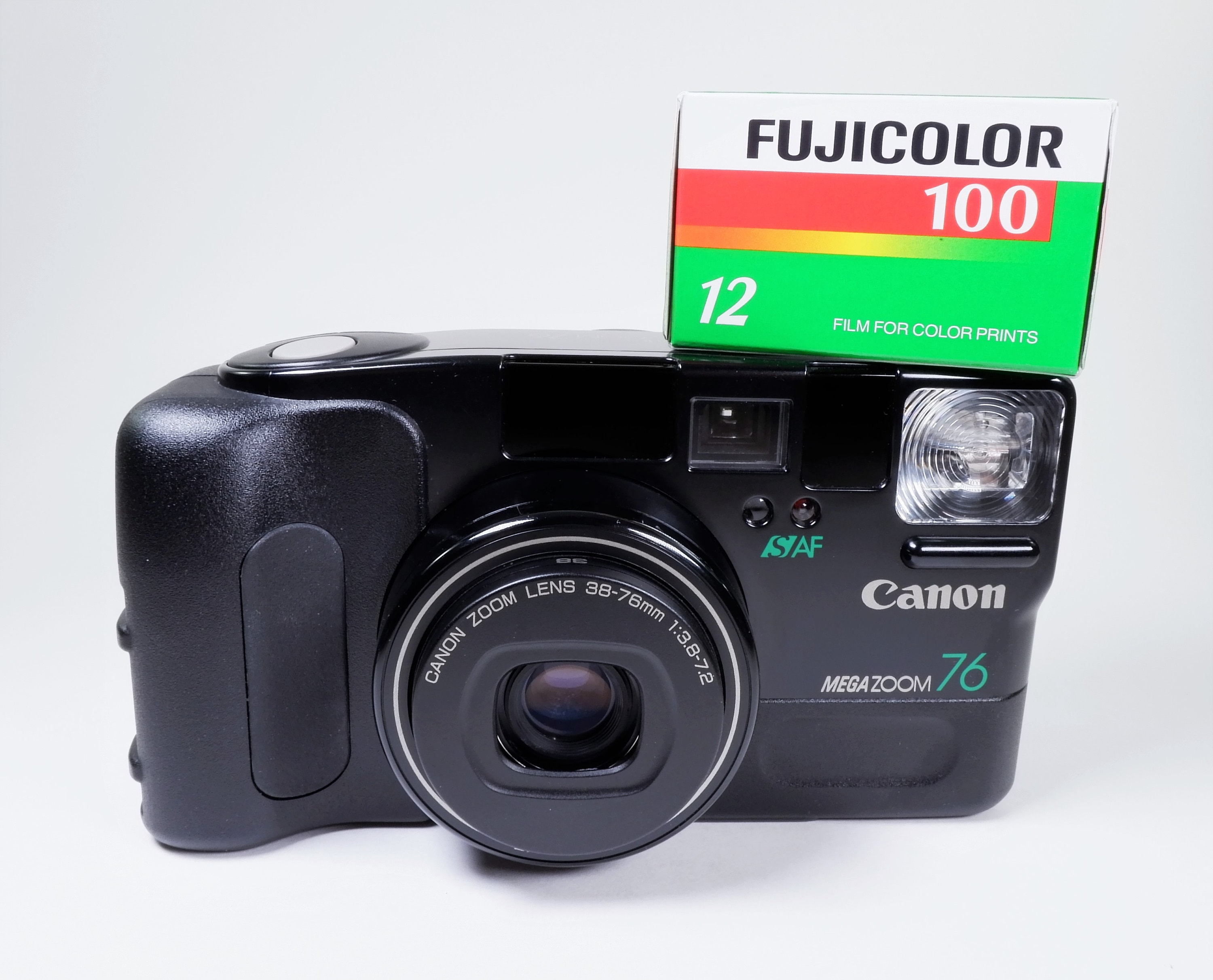 Canon Sure Shot MegaZoom 76 Compact 35mm Film Camera Canon Zoom Lens