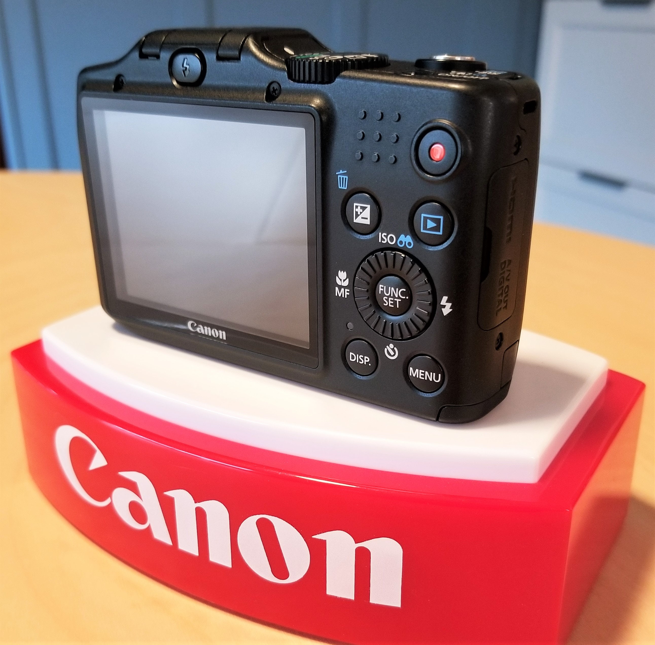 Canon PowerShot SX160 IS CCD Digital Camera Set w/ Original Canon PowerShot SX160 IS CCD Digital Camera Set w/ Original