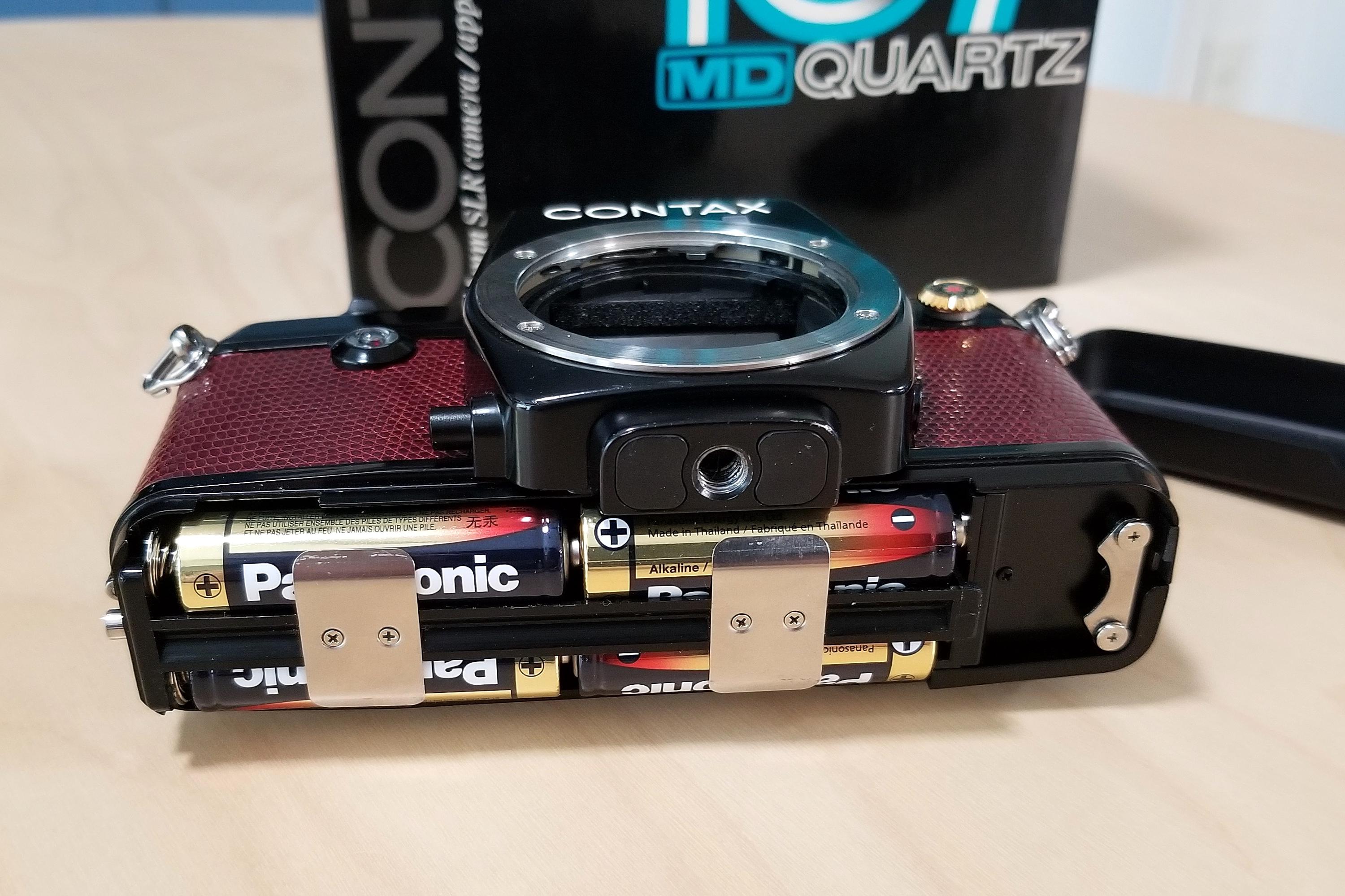 Rare Contax 137MD Quartz 50th Anniversary 35mm SLR Film Rare Contax 137MD Quartz 50th Anniversary 35mm SLR Film