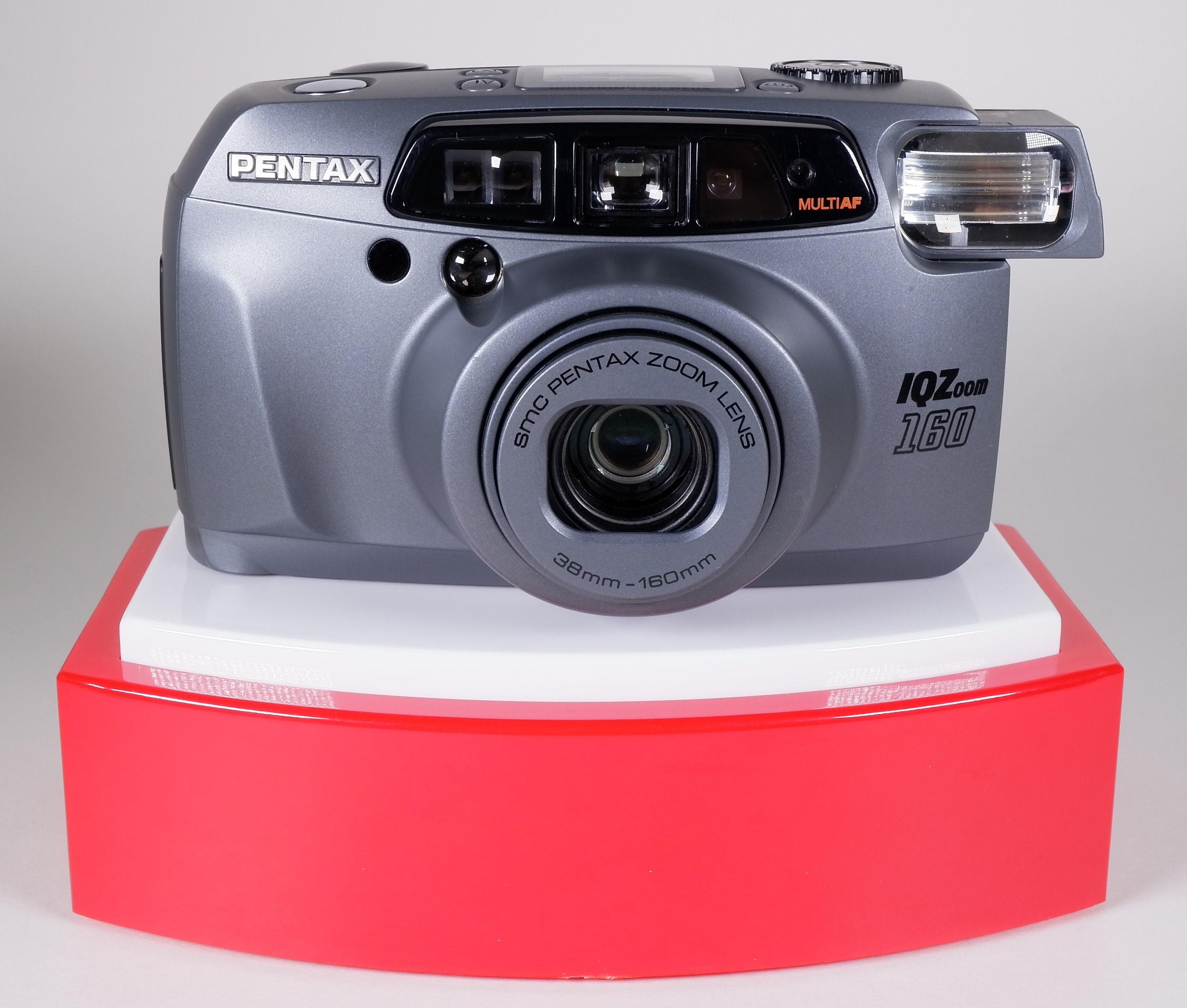 Asahi Pentax IQZoom 160 Compact 35mm Film Camera SMC Pentax Zoom Lens