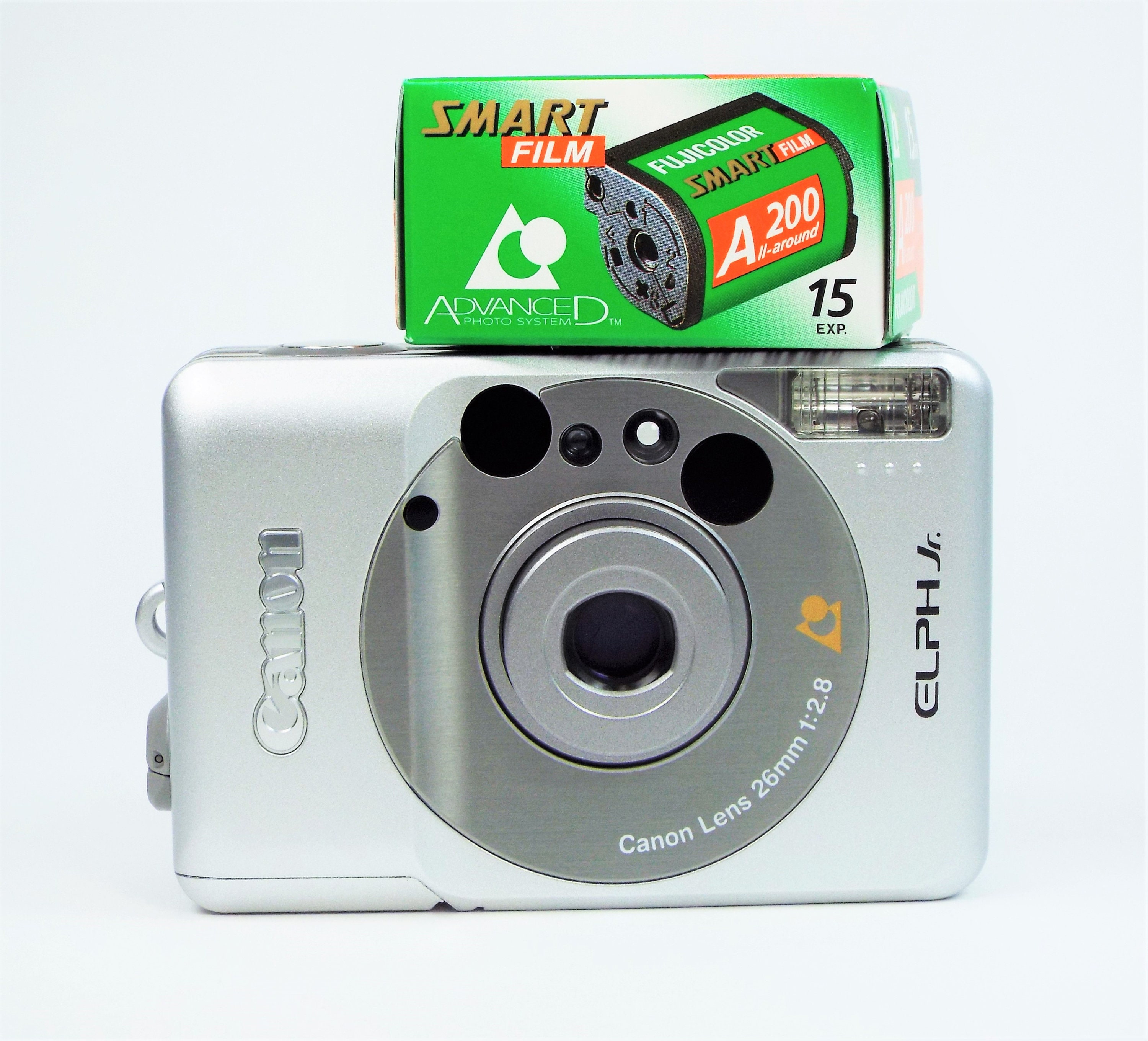 Canon ELPH Jr. APS Film Camera Outfit Mint New in Box Canon 26mm f