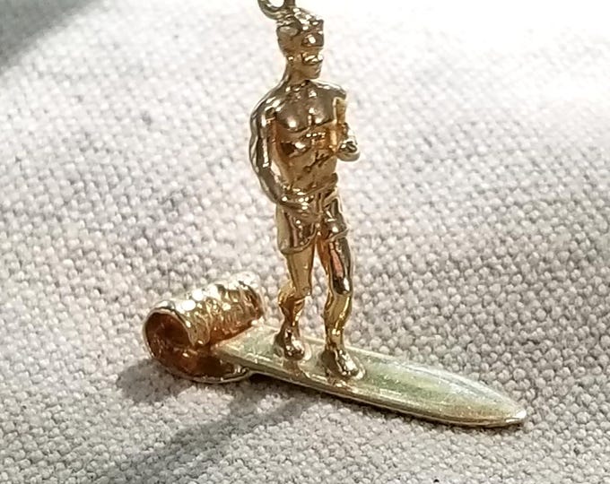Vintage 14k Gold Surfer Charm - Classic Design from 1960 - 5 grams - 1 Owner - Beautiful Condition - 29mm