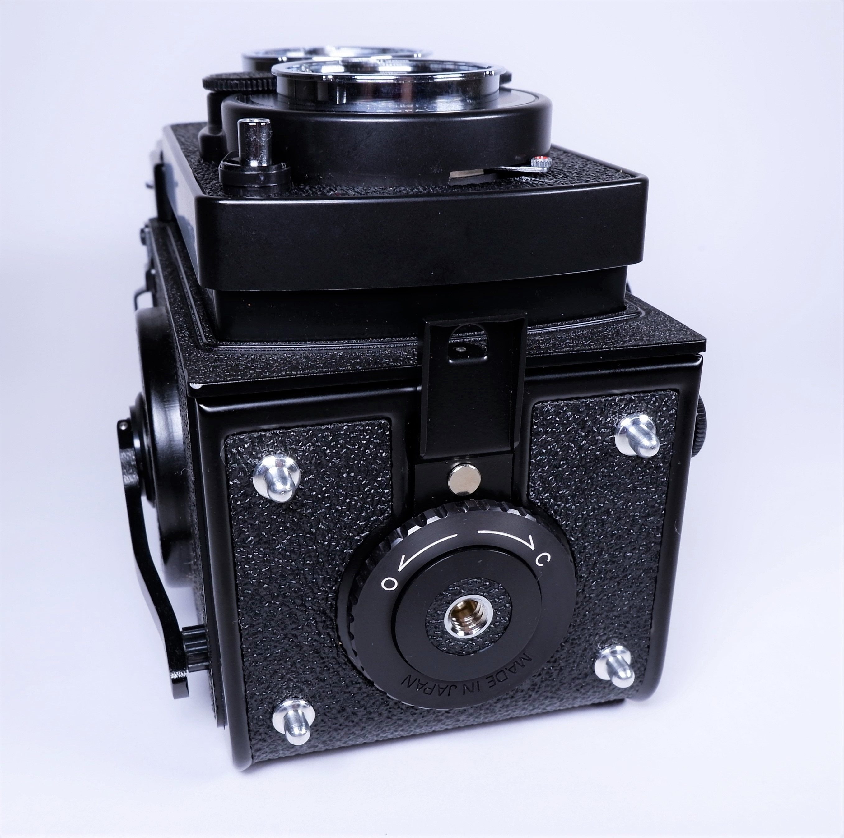 Vintage YashicaMat 124G Twinlens Reflex TLR Medium Format Camera