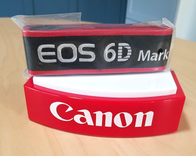 Canon EOS 6D Mark II Camera Strap – New in Package