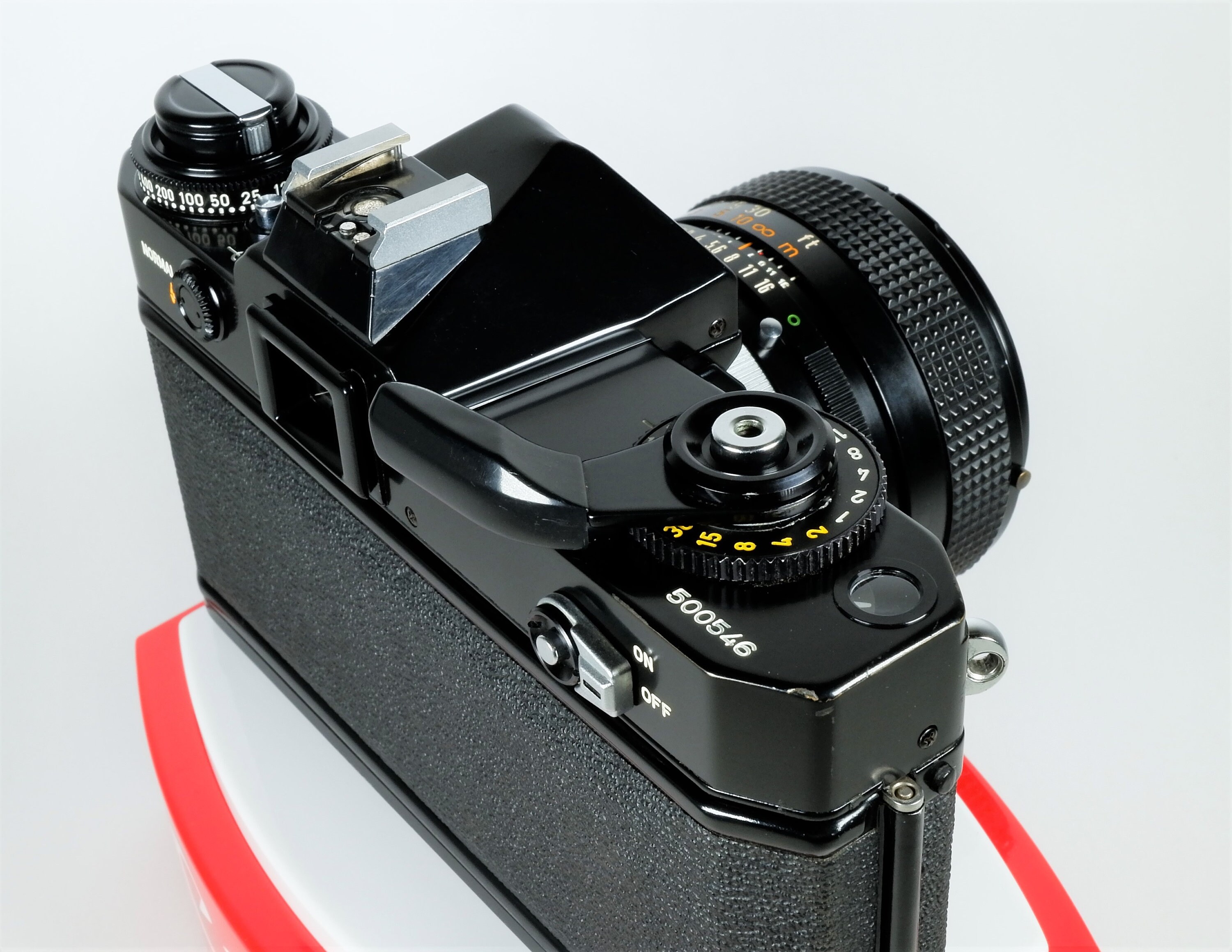  Canon  EF  35mm SLR  Film Camera with Canon  FD 50mm f 1 4 