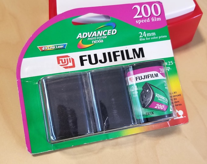 Fujifilm 200 Color Negative Film - 25 Exposure Roll - 1 Roll of APS Film Total - Expired 12/2005 - Opened Box - Cool Stored