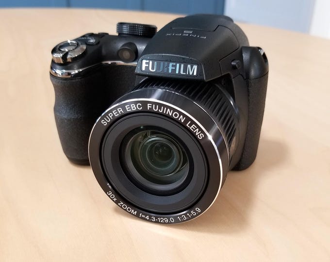 Fujifilm FinePix S4000 14MP Digital Camera Set - CCD Digicam w/ Fujinon 30x Zoom Lens, Box, Cap, Strap, CD, Instructions - Mint New NOS
