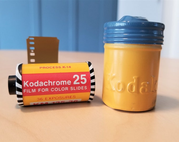 Vintage Kodak Kodachrome 25 / 35mm Color Slide Film - 36 Exposures - Expired - Original Metal Kodak Blue Cap Film Can - Rare Collectible