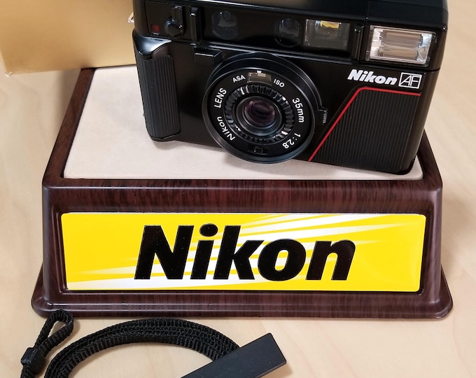 Nikon L35AF 35mm Camera w/ f2.8 Lens, ISO 1000 - Pikaichi - Nikon Box, Lens Cap, Batteries, Strap - Film Tested, Mint, 100% Working!