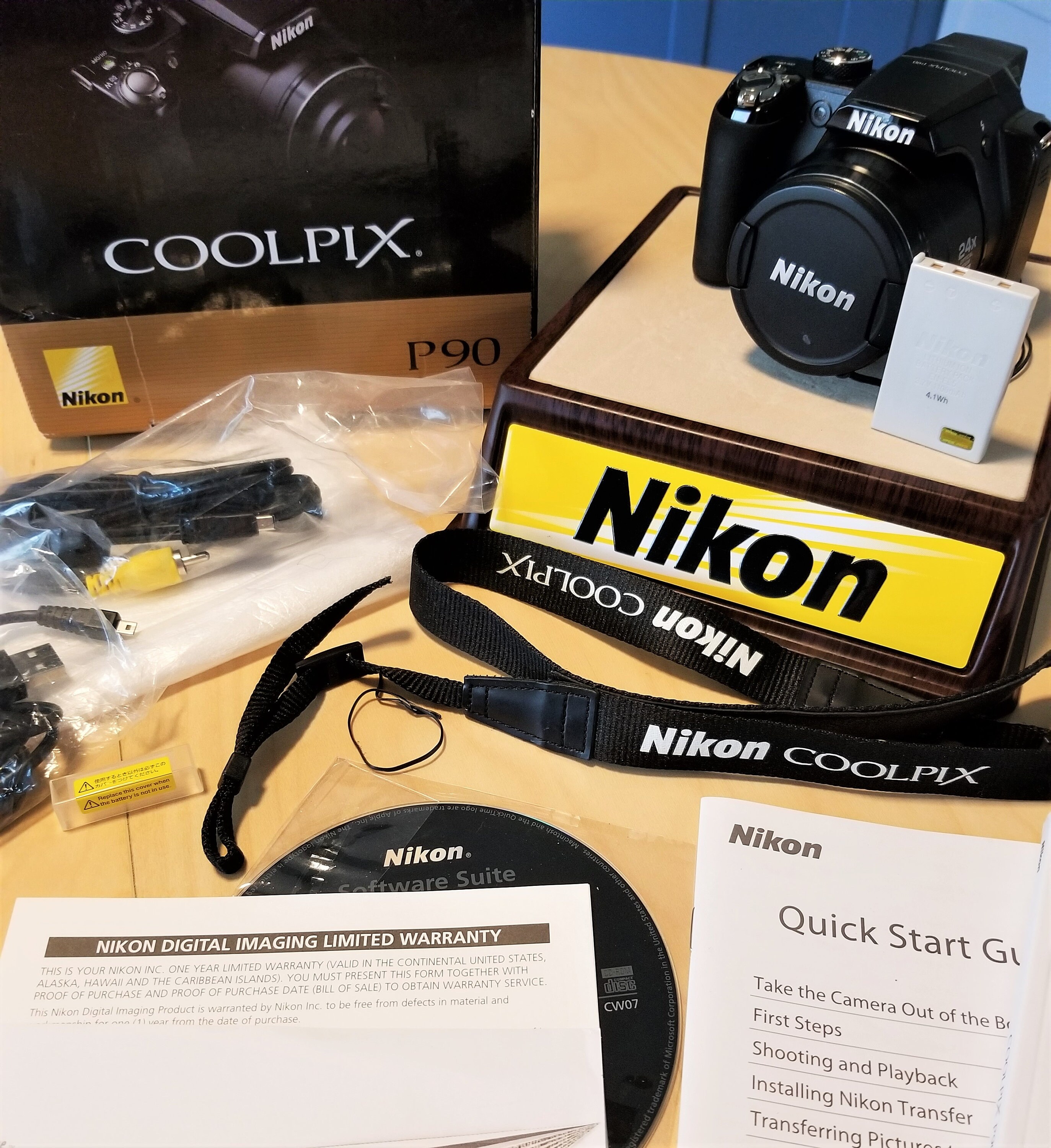 Nikon Coolpix P90 12 MP Digital Bridge Camera w/ Nikkor 24x Optical Zoom ED VR Lens, Original Box, Battery, Charger, Inst, Cap, Cables, Mint Nikon Coolpix P90 12 MP Digital Bridge Camera w/ Nikkor 24x Optical Zoom ED VR Lens, Original Box, Battery, Charger, Inst, Cap, Cables, Mint
