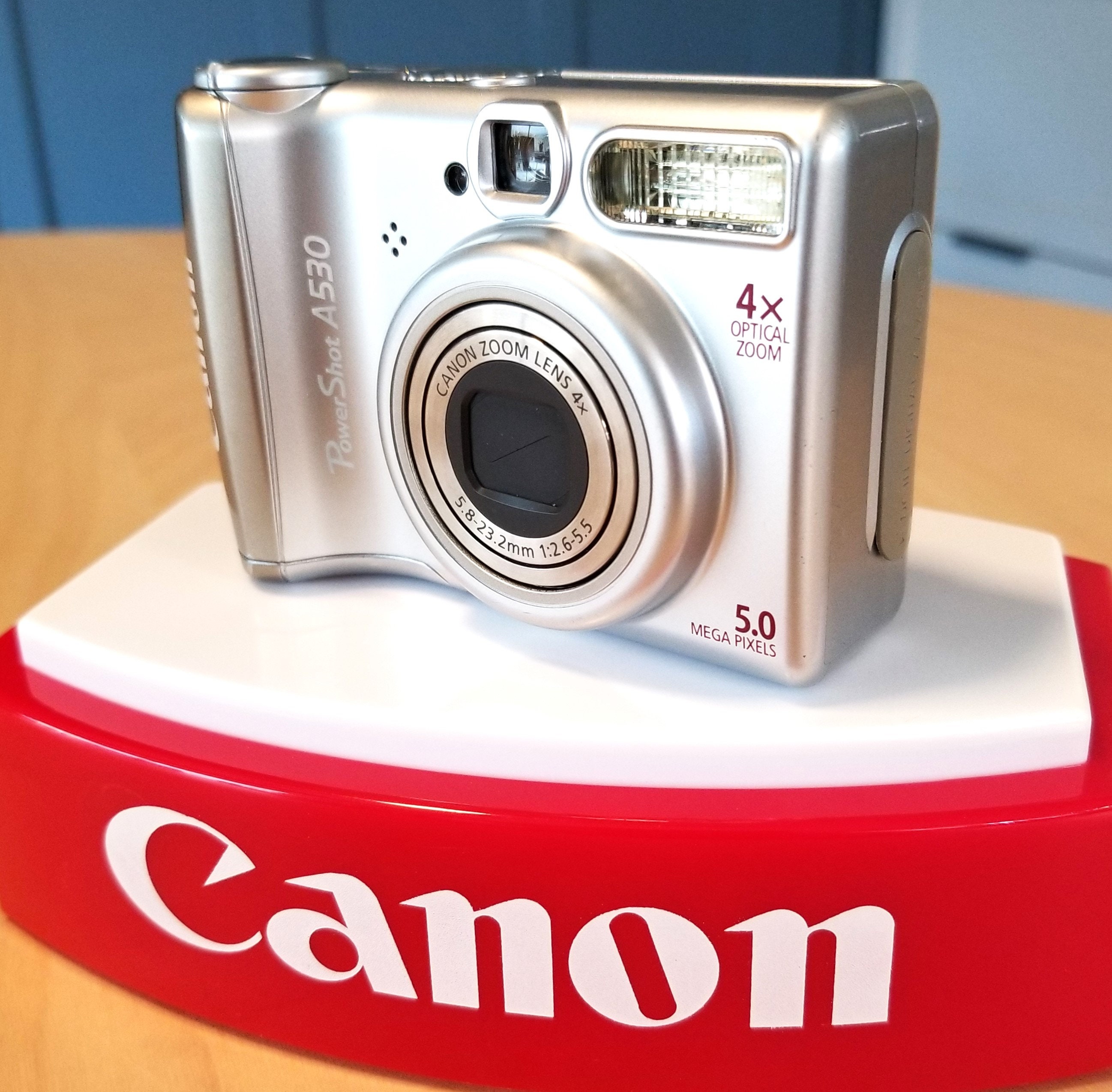 Canon PowerShot A530 AiAF Digital Camera w/ Canon 4X Zoom Canon PowerShot A530 AiAF Digital Camera w/ Canon 4X Zoom