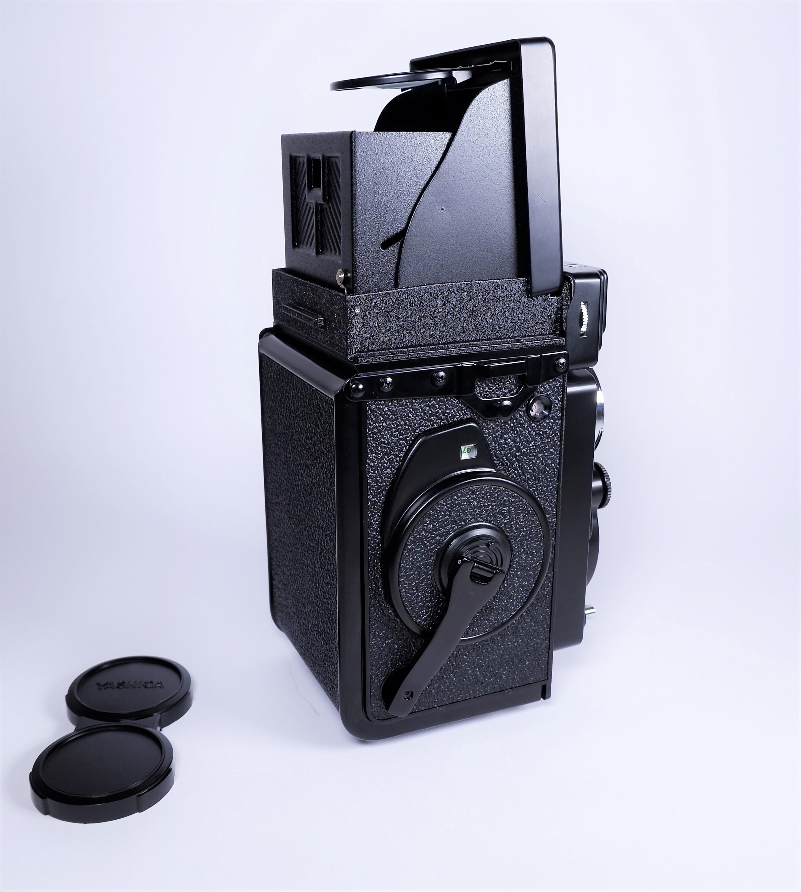 Vintage YashicaMat 124G Twinlens Reflex TLR Medium Format Camera
