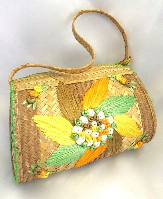froufrou - Vintage Tan Green Orange Flower Straw and Shell Handbag ...