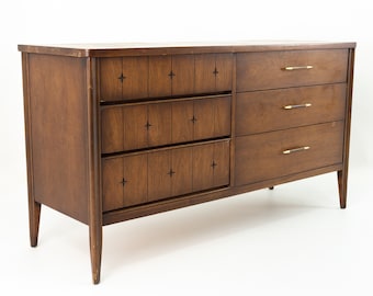 Broyhill Premier Saga Mid Century Walnut 6 Drawer Lowboy Dresser - mcm