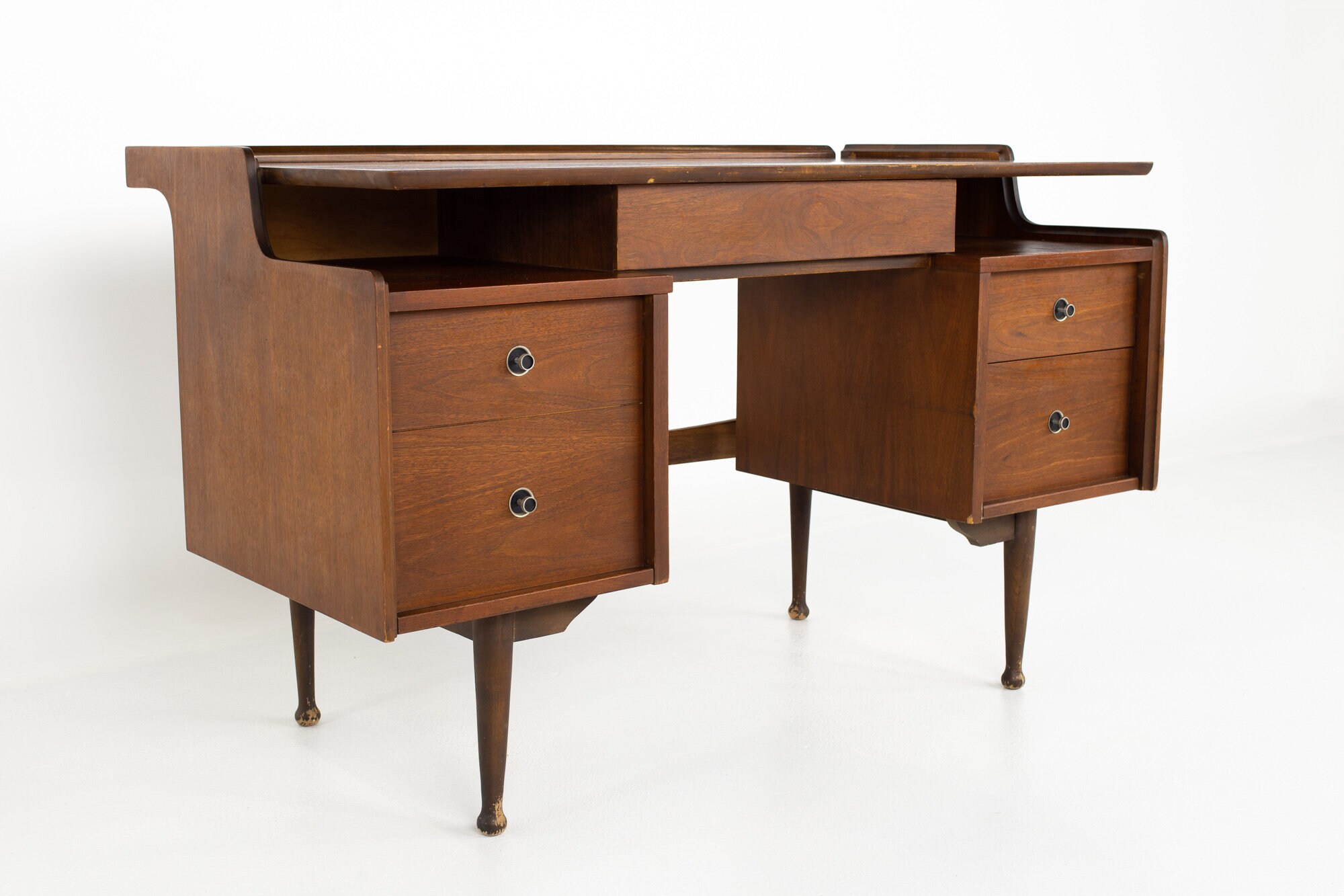 Hooker mid century desk deals