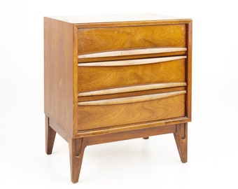 Thomasville Tiki Brutalist Mid Century Walnut Nightstand - mcm