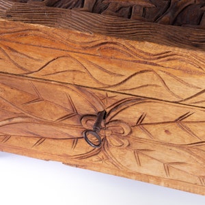Carved Wood Villagers Trinket Box image 7