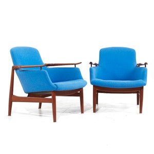 Finn Juhl for Niels Vodder NV-53 Mid Century Blue Chairs Pair mcm image 2