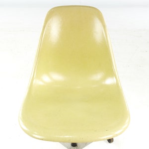 Charles and Ray Eames for Herman Miller Mid Century Fiberglass Wheeled Shell Chair mcm image 9
