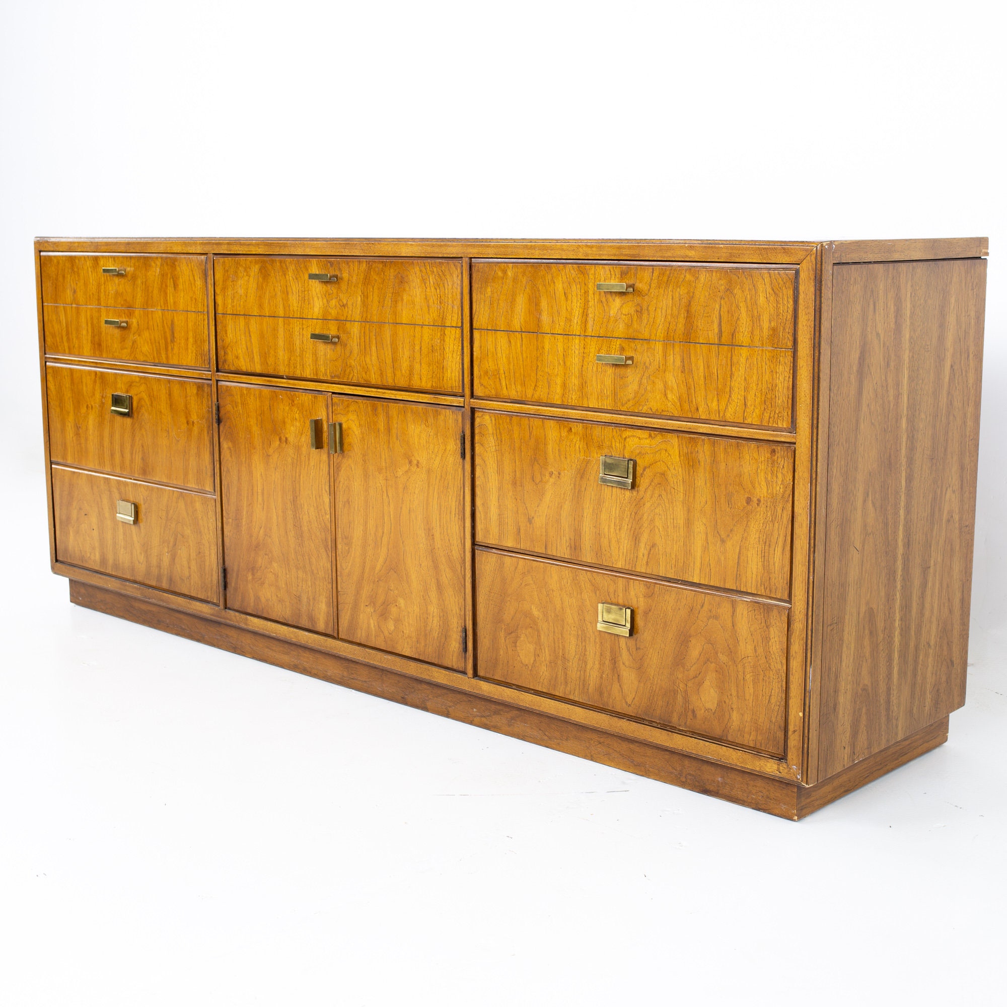 Drexel Heritage Consensus Mid Century Pecan and Brass 9 Drawer