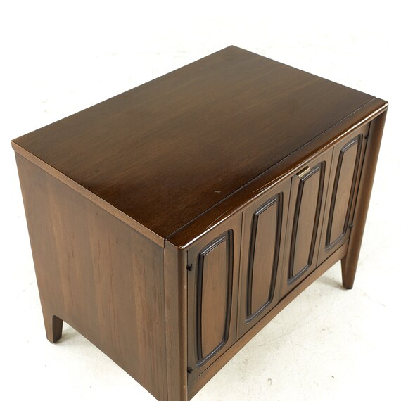 Broyhill Emphasis Mid Century Walnut Nightstand Mcm - Etsy