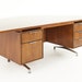 see more listings in the Desks, Vanities & Chairs section