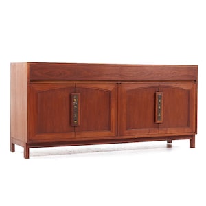 John Keal for Brown Saltman Mid Century Walnut Credenza - mcm