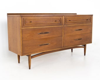 Broyhill Sculptra Mid Century 6 Drawer Lowboy Dresser - mcm