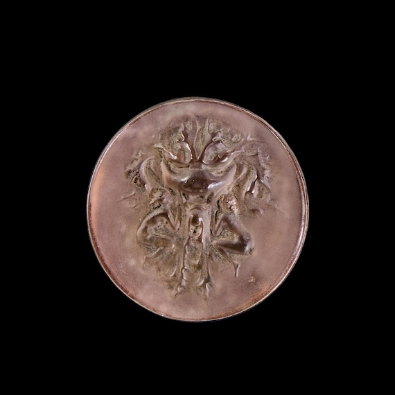 René Lalique Deux Figurines et Masque Brooch