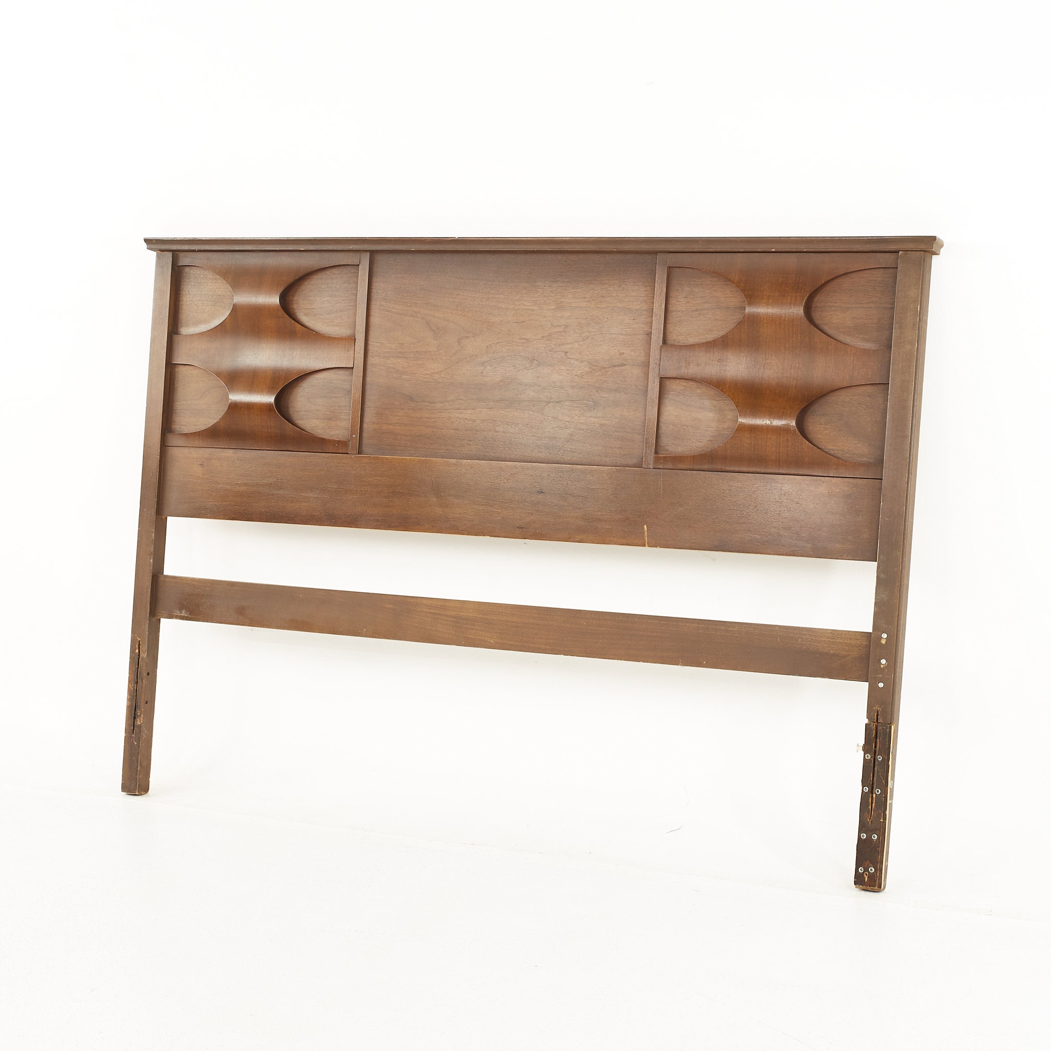 Broyhill headboard deals