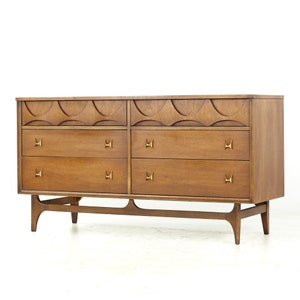 Broyhill Brasilia Mid Century Walnut and Brass 6 Drawer Dresser mcm image 3