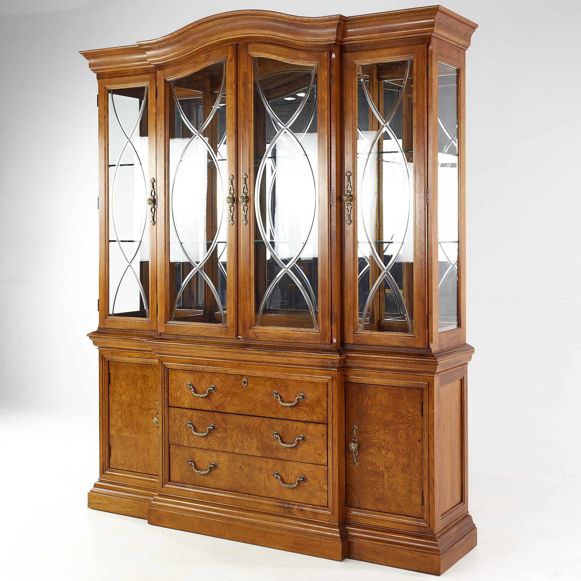 Thomasville breakfront cheap china cabinet
